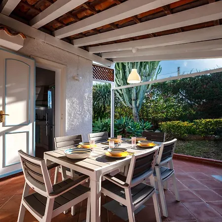 Li Ro Fe Lia Villa