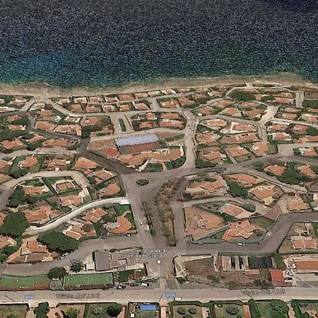 Li Ro Fe Lia Villa