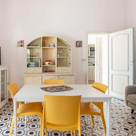 Villa Li Ro Fe Lia *